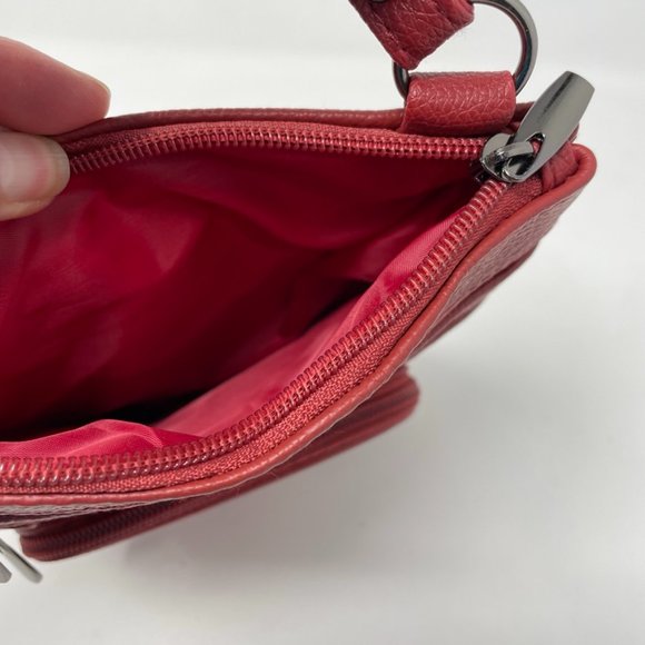 MAZE Exclusive Red Soft Leather Crossbody Bag - Adjustable Strap -  NEW - Picture 4 of 4